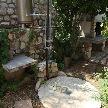 Apartment Vanja Pag Town