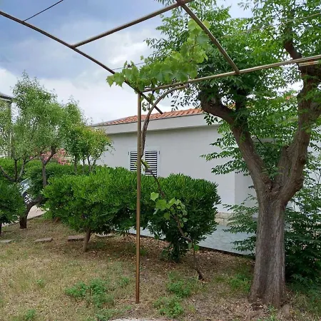 Vanja Apartment Pag Town